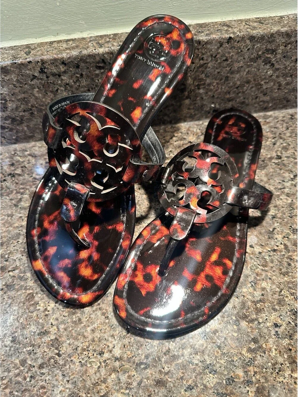 Tory Burch Tortoise Shell  Patent Leather Slip-on Sandals Sz 9 1/2 M